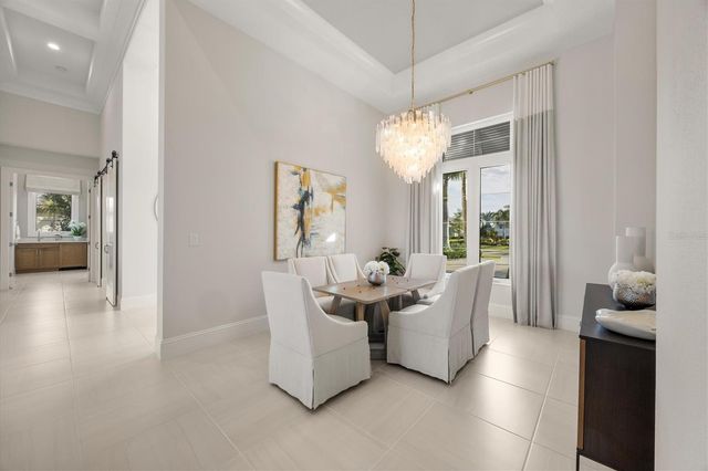 8465 PAVIA WAY, Lakewood Ranch, FL 34202