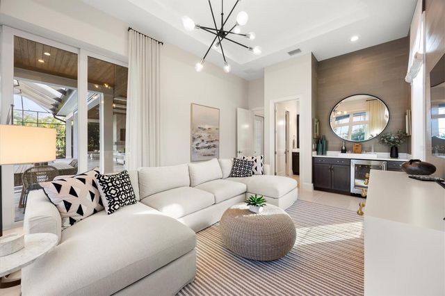 8465 PAVIA WAY, Lakewood Ranch, FL 34202