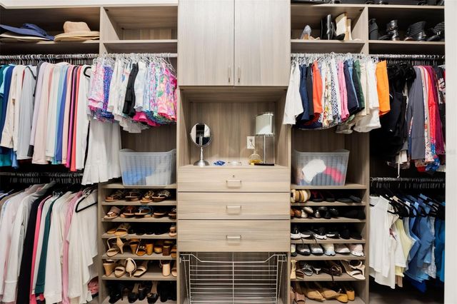 8465 PAVIA WAY, Lakewood Ranch, FL 34202