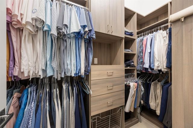 8465 PAVIA WAY, Lakewood Ranch, FL 34202