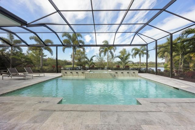 8465 PAVIA WAY, Lakewood Ranch, FL 34202