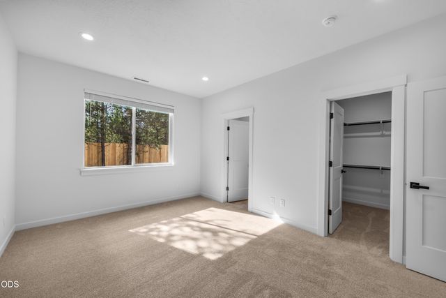 16632 Neil Lane Lot 16, La Pine, OR 97739