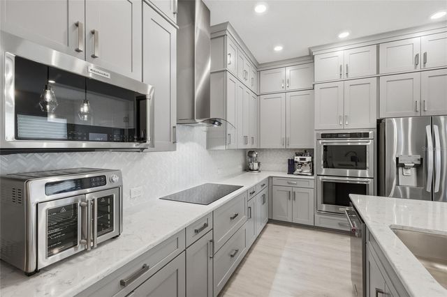 2245 MUESEL STREET, Sarasota, FL 34237