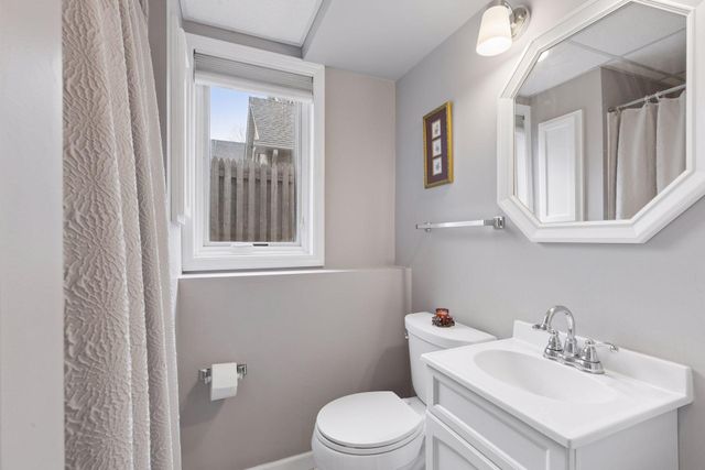 138 White Oaks Lane, Vadnais Heights, MN 55127