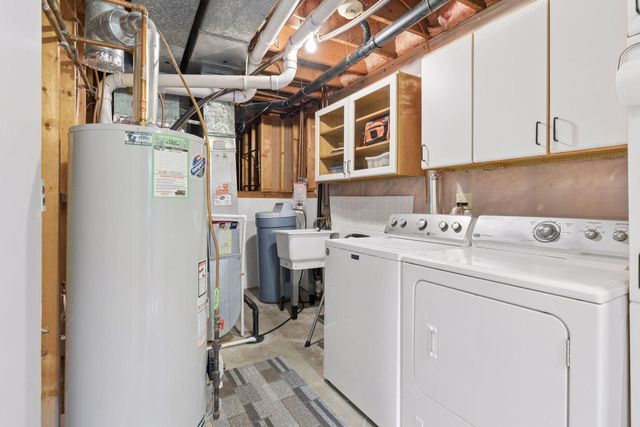 138 White Oaks Lane, Vadnais Heights, MN 55127