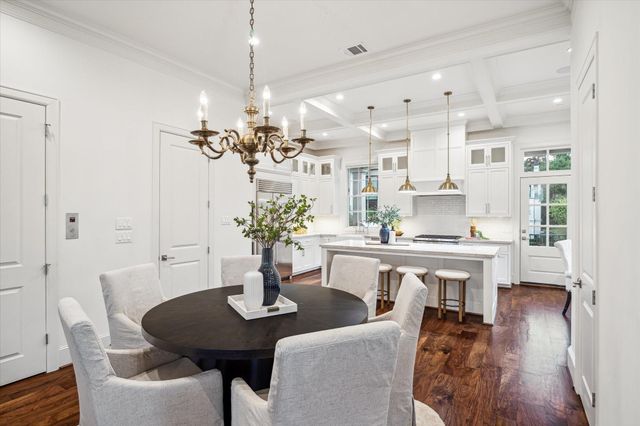 220 Morningside Park Street, Houston, TX 77024