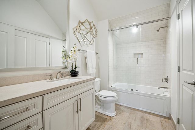 220 Morningside Park Street, Houston, TX 77024