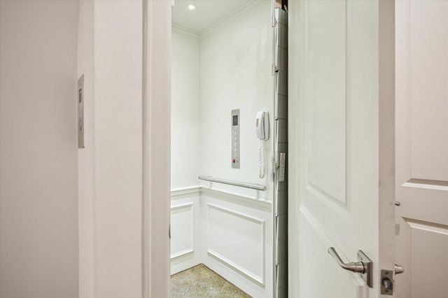 220 Morningside Park Street, Houston, TX 77024