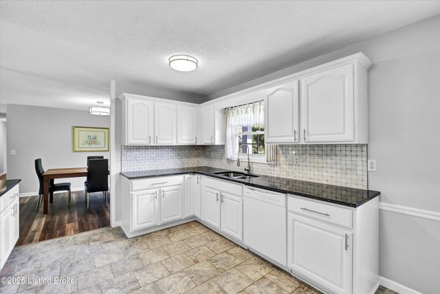 4612 Glenarm Rd, Crestwood, KY 40014