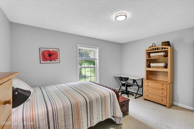 4612 Glenarm Rd, Crestwood, KY 40014