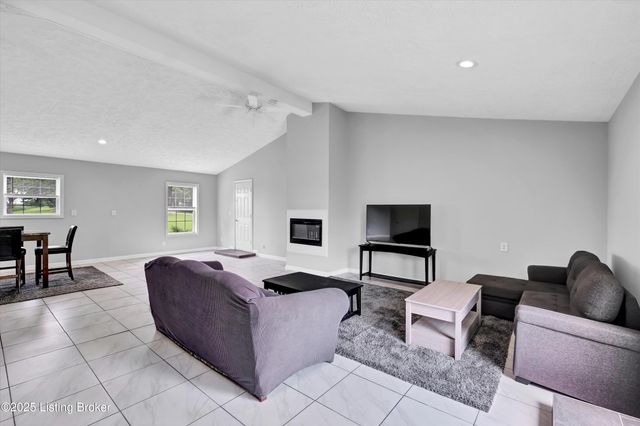 4612 Glenarm Rd, Crestwood, KY 40014
