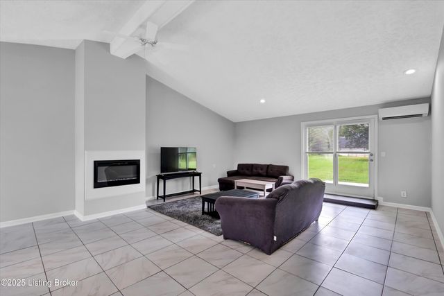 4612 Glenarm Rd, Crestwood, KY 40014