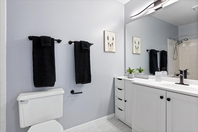 1606 Stratford Court C2, Wheeling, IL 60090