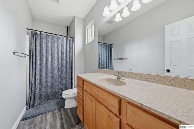 8233 Mackenzie Road, Lincoln, NE 68505