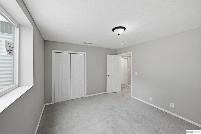 8233 Mackenzie Road, Lincoln, NE 68505