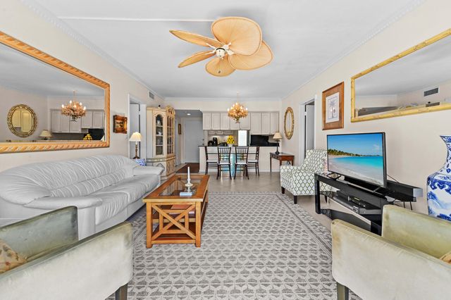 2545 S Ocean Boulevard 4070, Palm Beach, FL 33480