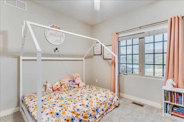 1809 E Elk Ridge Ave, Goddard, KS 67052