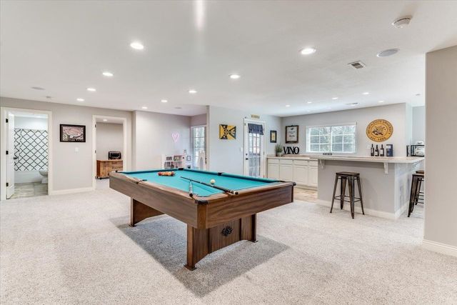 1809 E Elk Ridge Ave, Goddard, KS 67052