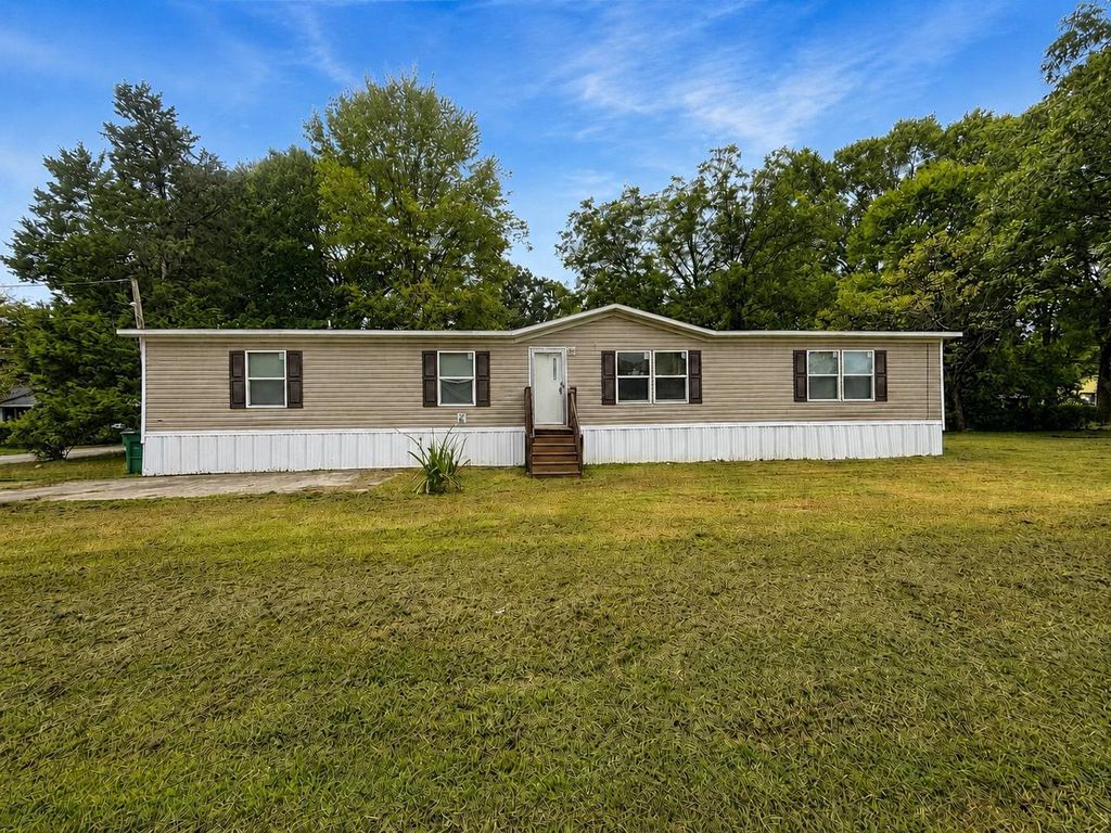453 Gilchrist Rd., Marion, SC 29571 — exterior