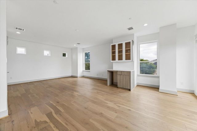 1603 Utah Street, Houston, TX 77007