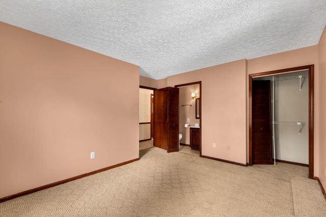 3840 Pleasant Chapel Road SE, Heath, OH 43056