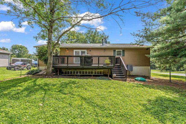 3840 Pleasant Chapel Road SE, Heath, OH 43056