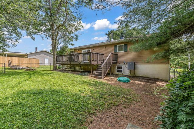 3840 Pleasant Chapel Road SE, Heath, OH 43056