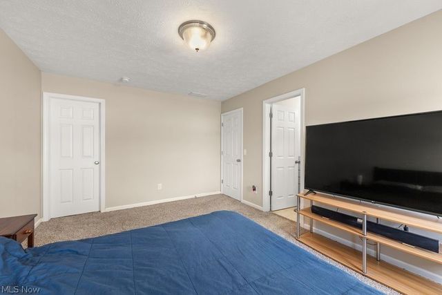37529 Tail Feather Drive, North Ridgeville, OH 44039