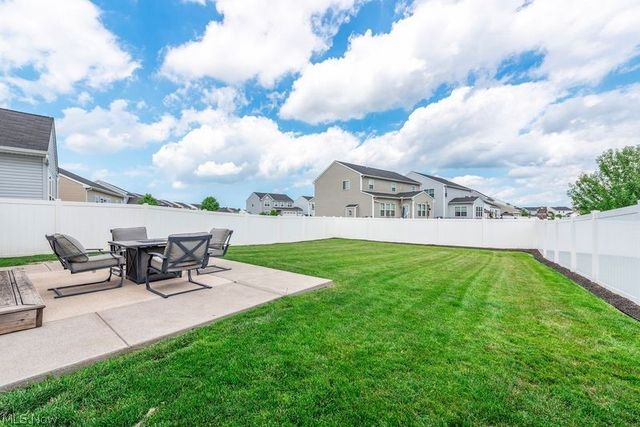 37529 Tail Feather Drive, North Ridgeville, OH 44039