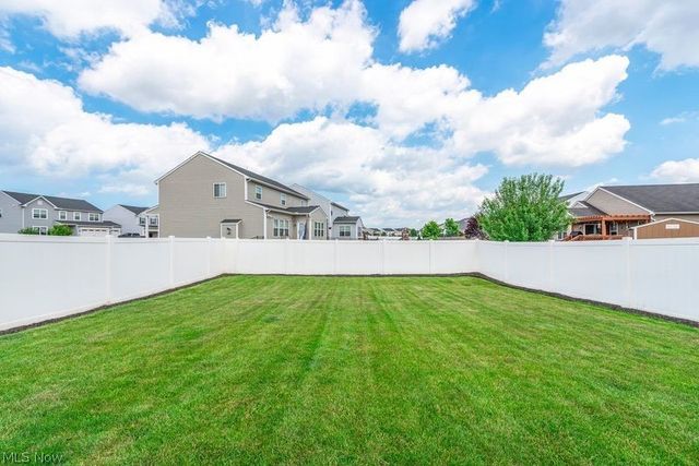 37529 Tail Feather Drive, North Ridgeville, OH 44039
