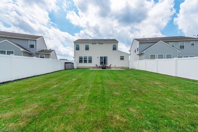37529 Tail Feather Drive, North Ridgeville, OH 44039