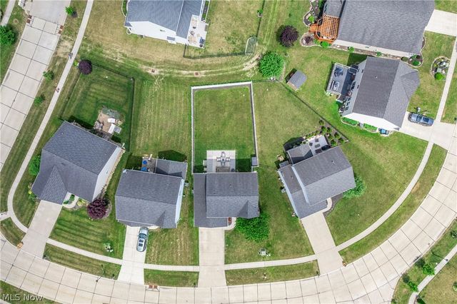 37529 Tail Feather Drive, North Ridgeville, OH 44039
