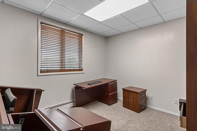 1480 DELTA RD, Red Lion, PA 17356