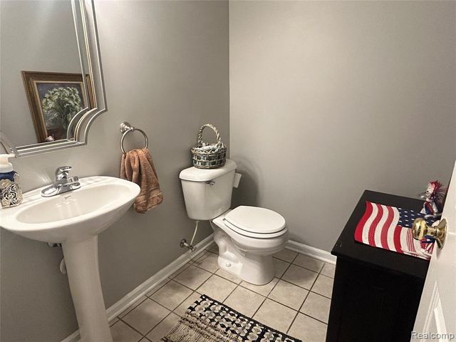 25588 Sun Sail Court, Harrison Twp, MI 48045