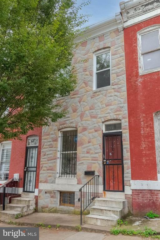 2541 HOLLINS ST, Baltimore, MD 21223