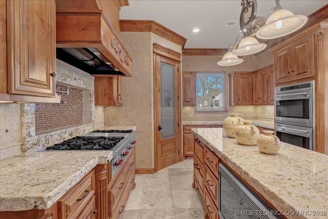 7405 S 288th East Avenue, Broken Arrow, OK 74014