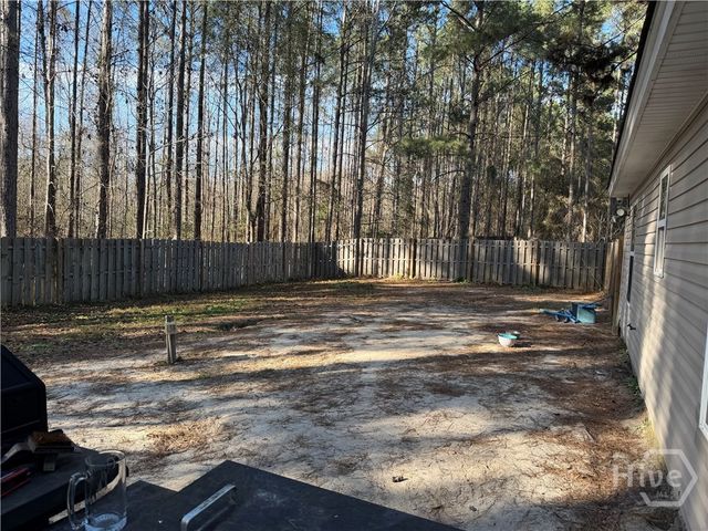 487 Shadowbrook Circle, Springfield, GA 31329