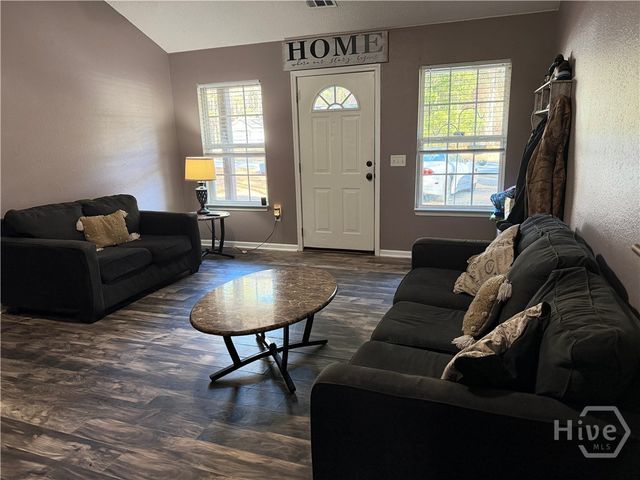 487 Shadowbrook Circle, Springfield, GA 31329