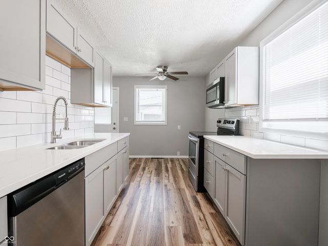 3051 Davis Drive, Indianapolis, IN 46221