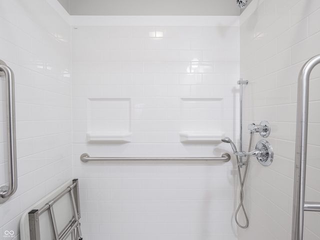 3051 Davis Drive, Indianapolis, IN 46221