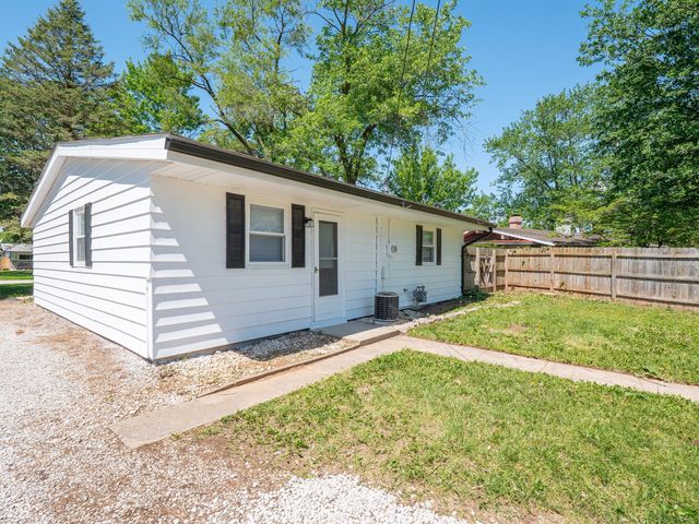 3051 Davis Drive, Indianapolis, IN 46221