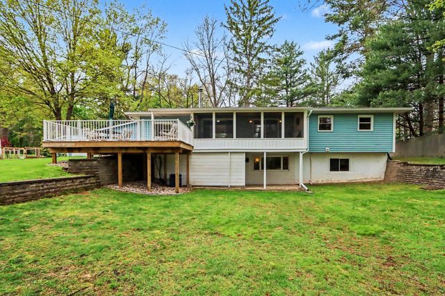 3488 N Van Kal Street, Oshtemo Twp, MI 49009