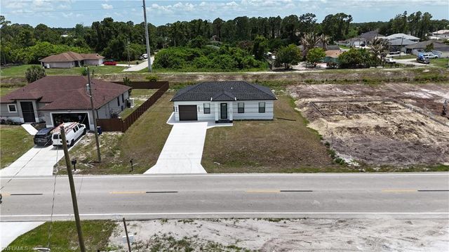 2803 1st ST W, Lehigh Acres, FL 33971