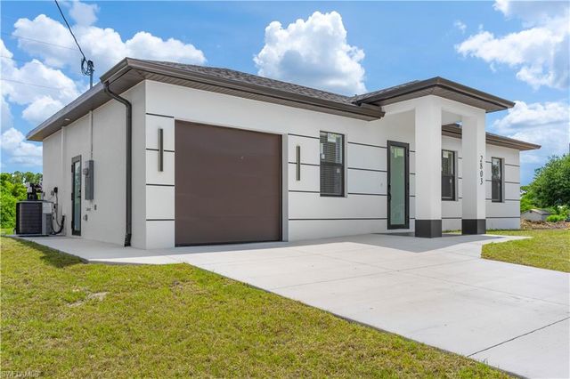 2803 1st ST W, Lehigh Acres, FL 33971