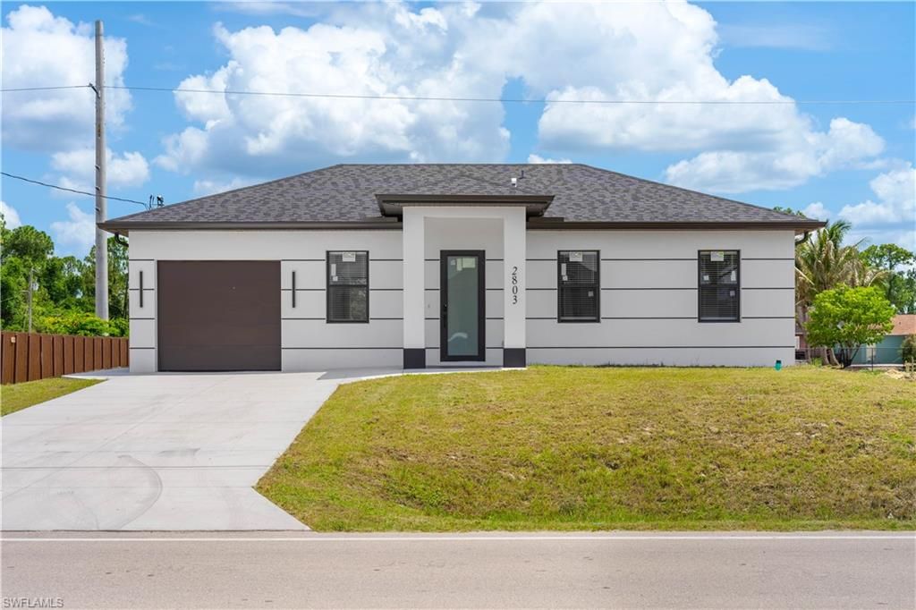 2803 1st ST W, Lehigh Acres, FL 33971