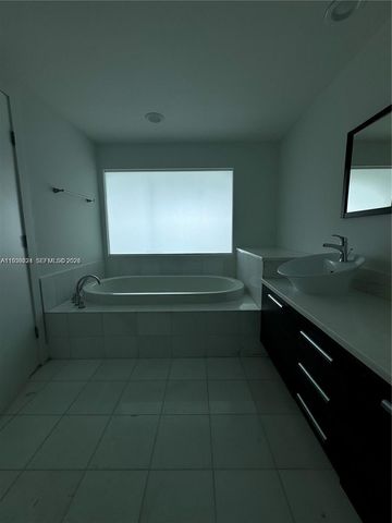 2950 NE 188 ST 344, Aventura, FL 33180