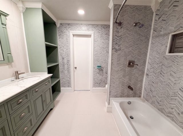 3423 Willow Crest Lane, Dallas, TX 75233