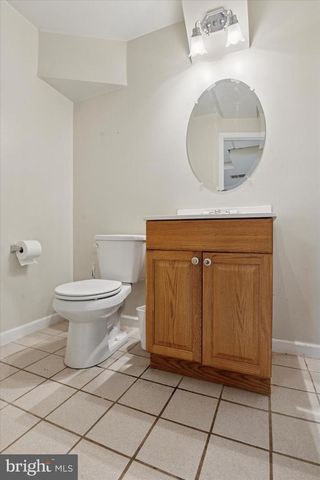 223 AUTUMN HILL DR, Oxford, PA 19363