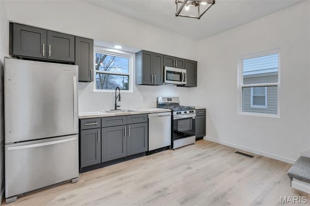 326 Gilbert Street, Swansea, IL 62226