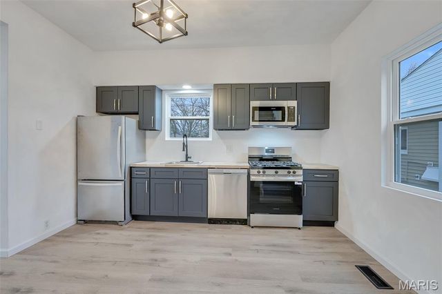 326 Gilbert Street, Swansea, IL 62226